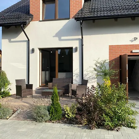 Wczasy Sloneczny Z Sauna フミエルノ